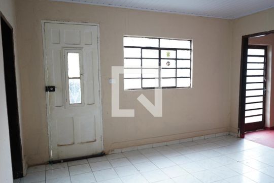 Sala de casa à venda com 2 quartos, 70m² em Vila Invernada, São Paulo