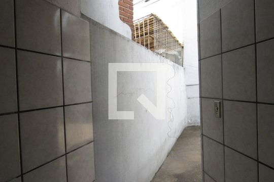 Área de Serviço de casa para alugar com 1 quarto, 50m² em Novo Osasco, Osasco