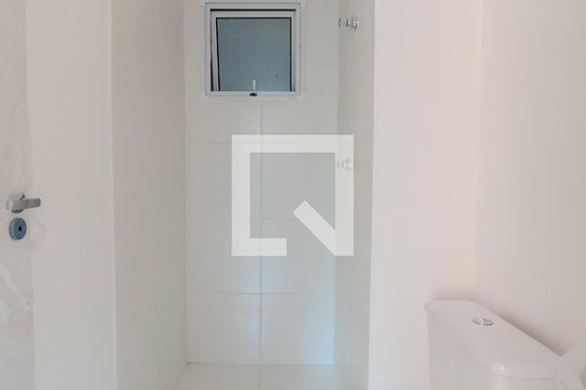 Banheiro de apartamento à venda com 1 quarto, 21m² em Bela Vista, São Paulo