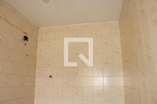 Banheiro de Serviço de casa para alugar com 4 quartos, 1001m² em Vila Santo Antônio, Cotia