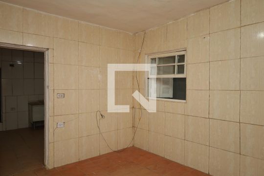 Quarto de casa para alugar com 1 quarto, 30m² em Cidade Líder, São Paulo