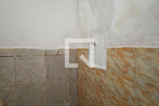Banheiro de casa para alugar com 1 quarto, 30m² em Cidade Líder, São Paulo