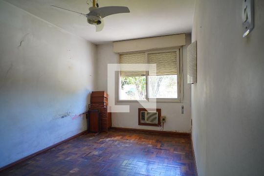 Quarto 2 de casa para alugar com 5 quartos, 240m² em Santa Tereza, Porto Alegre