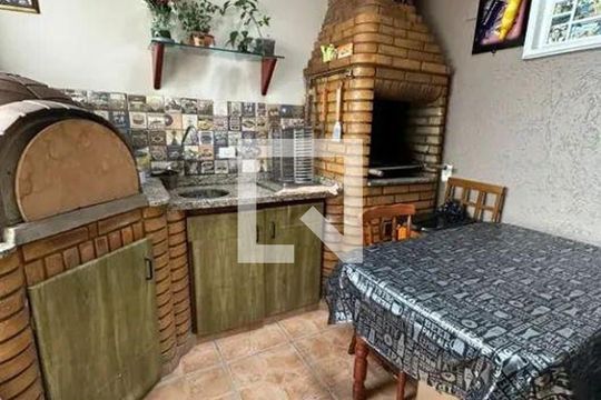 Casa à venda com 3 quartos, 192m² em Demarchi, São Bernardo do Campo