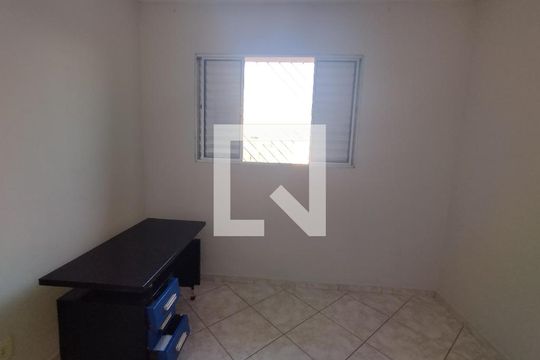 Casa à venda com 4 quartos, 109m² em Parque Novo Oratório, Santo André
