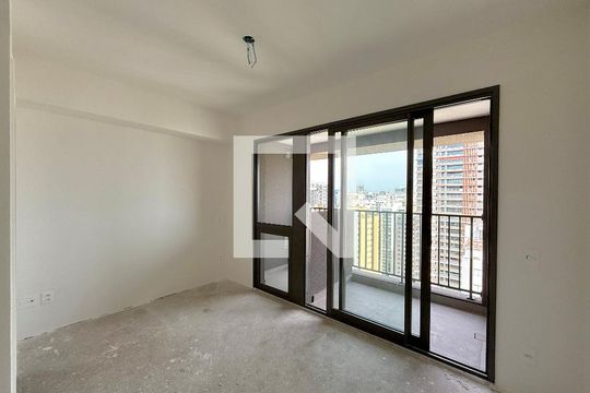 Quarto de kitnet/studio para alugar com 1 quarto, 27m² em Cidade Monções, São Paulo