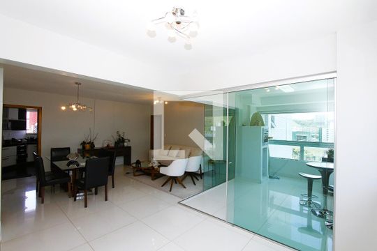 Sala de apartamento à venda com 4 quartos, 140m² em Buritis, Belo Horizonte