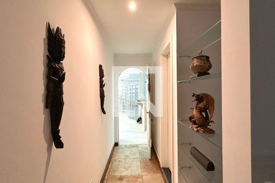 Corredor de apartamento à venda com 3 quartos, 249m² em Copacabana, Rio de Janeiro