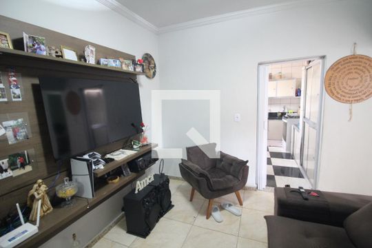 Sala  de casa à venda com 5 quartos, 120m² em Santa Maria, Belo Horizonte