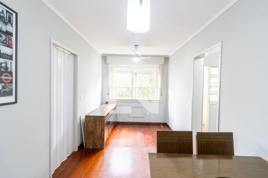 Sala de apartamento à venda com 1 quarto, 39m² em Partenon, Porto Alegre