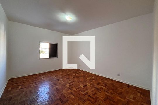 Quarto 1 de casa para alugar com 3 quartos, 217m² em Mirandópolis, São Paulo
