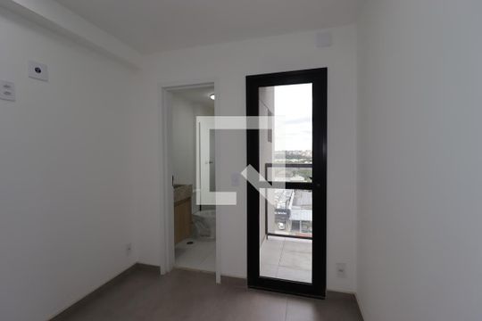 Suíte de apartamento para alugar com 2 quartos, 51m² em Campestre, Santo André