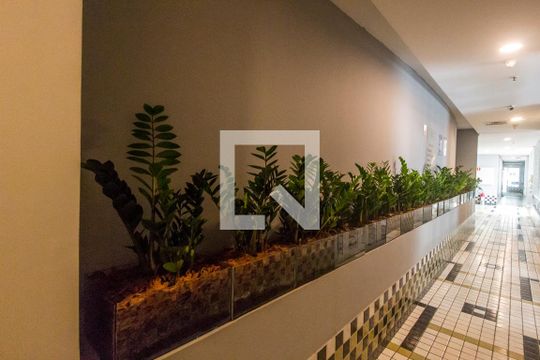 Área comum de apartamento para alugar com 1 quarto, 40m² em Alphaville Industrial, Barueri