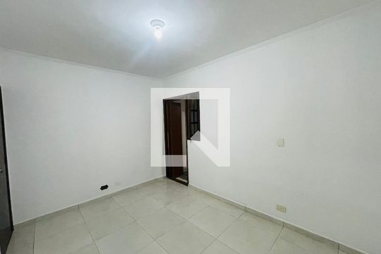Quarto 1 de casa para alugar com 3 quartos, 130m² em Vila Augusta, Guarulhos