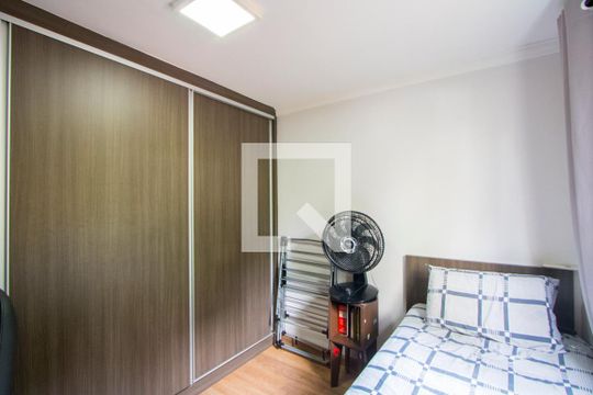 Quarto 2 de apartamento à venda com 2 quartos, 57m² em Parque São Vicente, Santo André