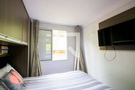 Quarto 1 - Suíte de apartamento à venda com 2 quartos, 57m² em Parque São Vicente, Santo André