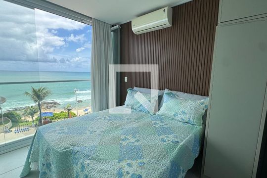 Quarto de apartamento para alugar com 1 quarto, 59m² em Barra, Salvador