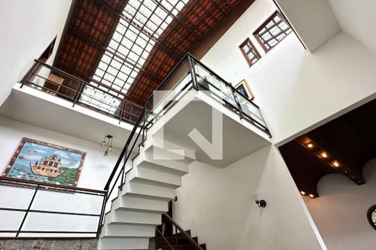 Sala de casa à venda com 4 quartos, 524m² em Vidigal, Rio de Janeiro