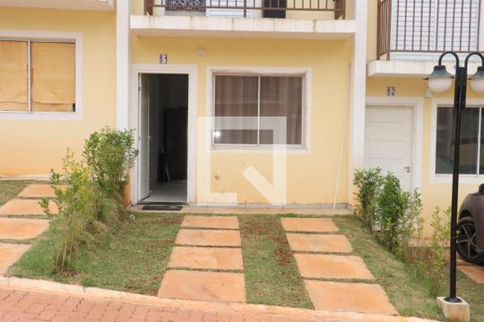 Área comum de casa de condomínio para alugar com 2 quartos, 148m² em Chácara Ondas Verdes, Cotia