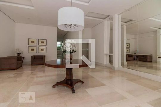 Hall social de apartamento à venda com 4 quartos, 194m² em Parque Renato Maia, Guarulhos