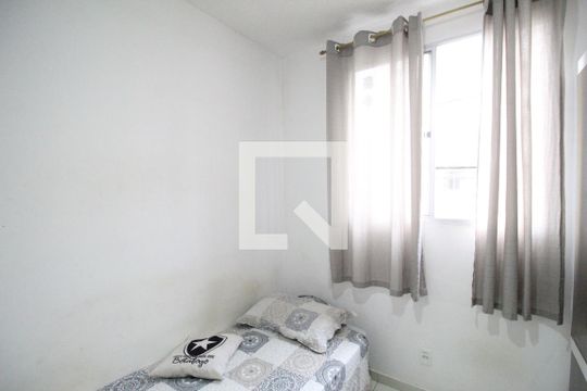Quarto 1 de apartamento à venda com 3 quartos, 60m² em Taquara, Rio de Janeiro