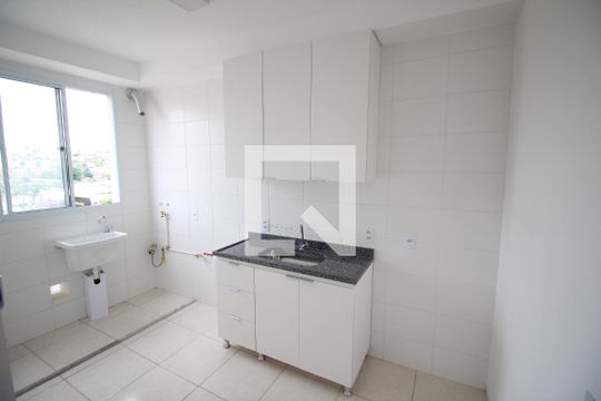 Cozinha e Área de Serviço de apartamento à venda com 2 quartos, 55m² em Novo Riacho, Contagem