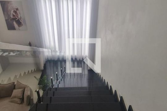 Sala de casa de condomínio para alugar com 3 quartos, 300m² em Jardim Bandeirantes, Sorocaba