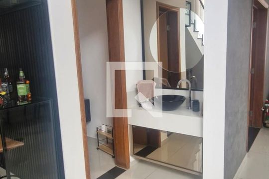 Lavabo de casa de condomínio para alugar com 3 quartos, 300m² em Jardim Bandeirantes, Sorocaba