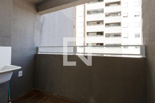 Varanda de apartamento para alugar com 2 quartos, 37m² em Jardim São Luís, São Paulo