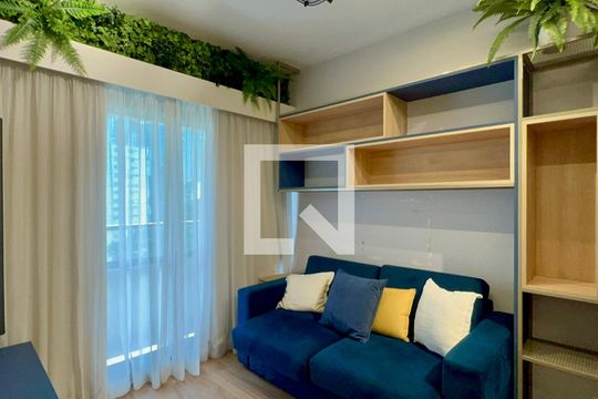 Sala de kitnet/studio à venda com 1 quarto, 40m² em Cerqueira César, São Paulo