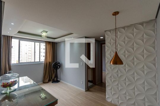 Sala de apartamento à venda com 2 quartos, 44m² em Jardim Iris, São Paulo