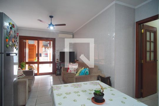 Cozinha de casa à venda com 4 quartos, 251m² em Morro do Espelho, São Leopoldo