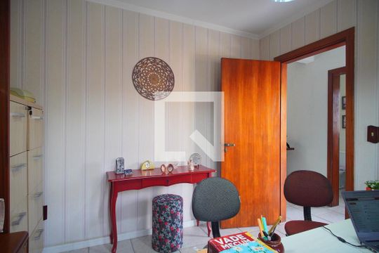 Escritório de casa à venda com 4 quartos, 251m² em Morro do Espelho, São Leopoldo