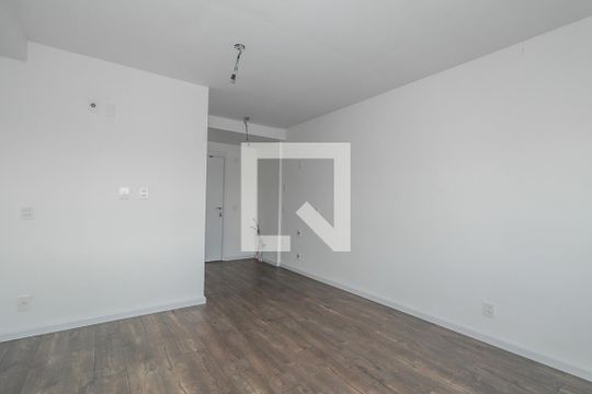 Studio de apartamento à venda com 0 quarto, 35m² em Passo D’areia, Porto Alegre
