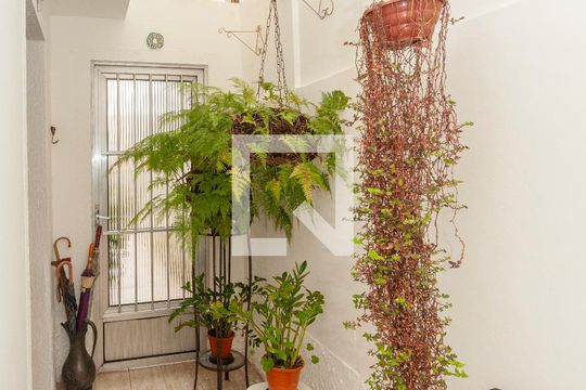 Entrada de casa à venda com 4 quartos, 165m² em Vila Anhanguera, São Paulo