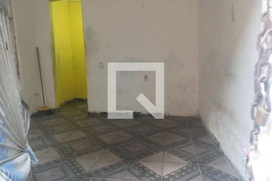 Sala de casa para alugar com 1 quarto, 80m² em Anchieta, Nilópolis