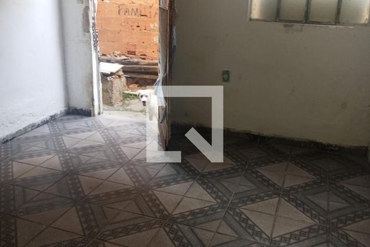 Sala de casa para alugar com 1 quarto, 80m² em Anchieta, Nilópolis