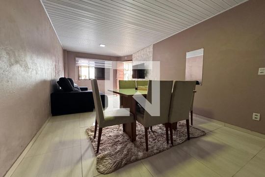 Casa à venda com 3 quartos, 180m² em Rio dos Sinos, São Leopoldo