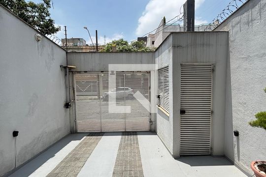 Garagem de apartamento à venda com 2 quartos, 75m² em Utinga, Santo André