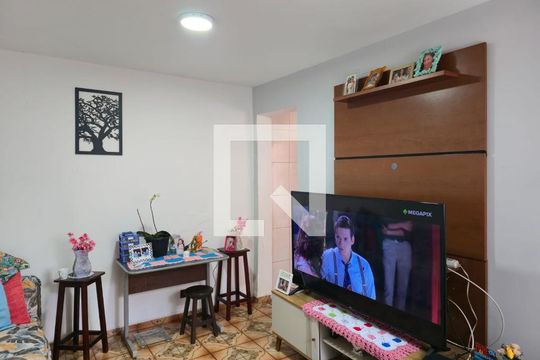 Casa 02/ Sala  de casa à venda com 5 quartos, 255m² em Jardim Pinhal, Guarulhos