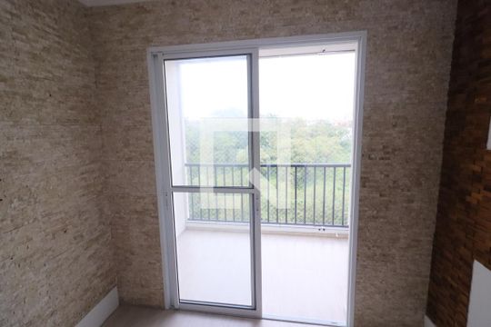 Sala de apartamento para alugar com 2 quartos, 57m² em Umuarama, Osasco