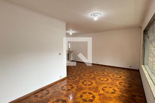 Sala de casa para alugar com 3 quartos, 375m² em Vila Metalúrgica, Santo André