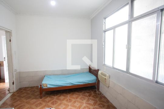 Quarto 1 de casa para alugar com 2 quartos, 90m² em Taquara, Rio de Janeiro