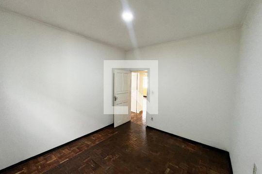 Quarto 2 de casa à venda com 2 quartos, 125m² em Santana, São Paulo