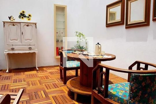 Casa à venda com 8 quartos, 500m² em Barra da Tijuca, Rio de Janeiro
