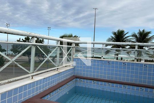 Área comum de casa de condomínio para alugar com 6 quartos, 211m² em Barra da Tijuca, Rio de Janeiro