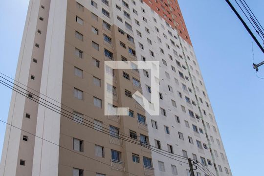 Fachado do condomínio de apartamento à venda com 2 quartos, 44m² em Canhema, Diadema
