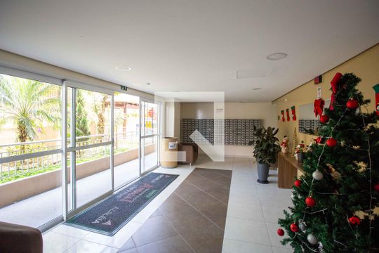 Hall social de apartamento à venda com 2 quartos, 44m² em Canhema, Diadema