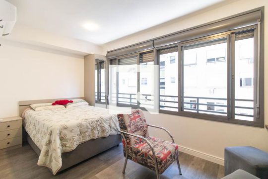 Apartamento à venda com 1 quarto, 29m² em Farroupilha, Porto Alegre