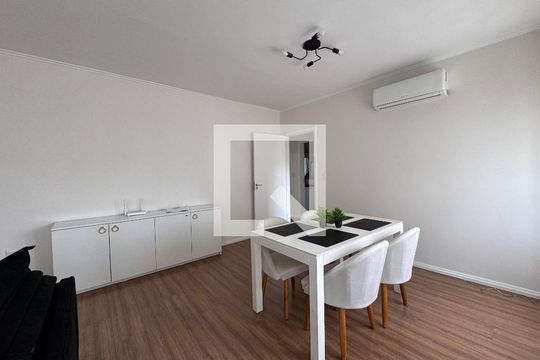 Sala de apartamento à venda com 3 quartos, 96m² em Morro do Espelho, São Leopoldo